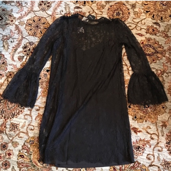 TY-LR "Sorrento" Black Lace Bell Sleeve Dress - Picture 4 of 8